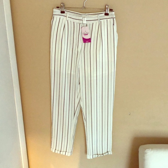 Trendy casual pants. Can be used for work/casual - Picture 1 of 2